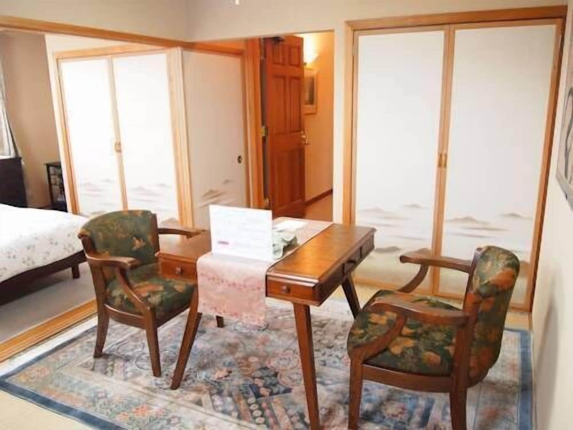 Petit Hotel Corinthian Rebun Eksteriør billede